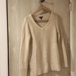 3/$15 🌜APT. 9 cream and gold sequin sweater size M